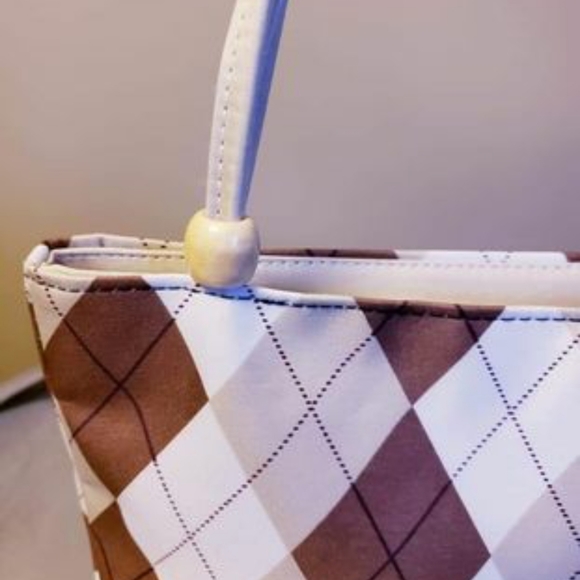 NEW Argyle Purse with Beaded Straps - Picture 4 of 5